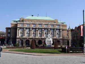 怎样报考布拉格查理大学