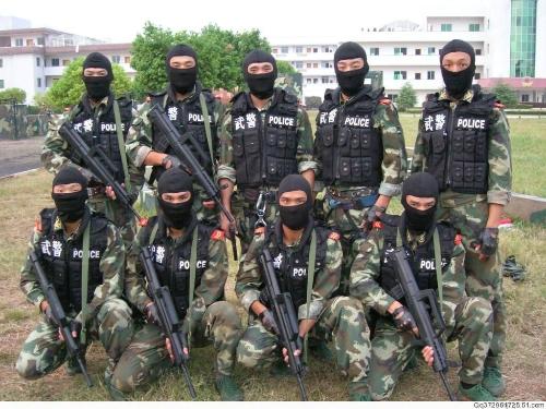 求中国人民武装部队、福州武警指挥学院这两所