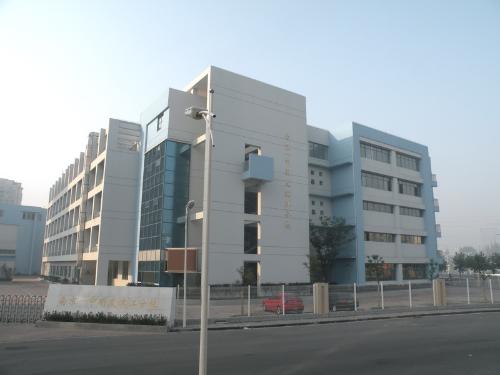 南京一中明发滨江分校和浦口三中哪个学校好些