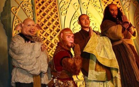 新西游记孙悟空以为唐僧被吃了在狮驼岭回忆的