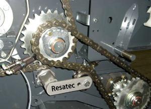 摩托车正时链条张紧器!-跨骑125摩托车的链条