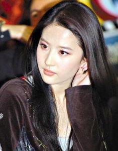 用<em>电</em>夹板对<em>头发伤害</em>大还是普通离子烫啊?-经常