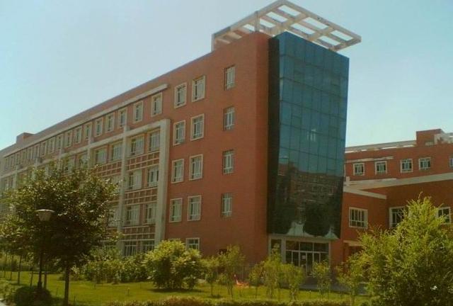 往年新疆乌鲁木齐轻工学院录取分数多少?今年