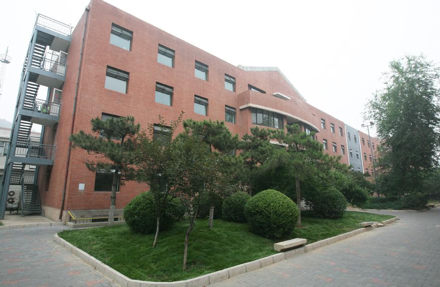 北京新东方国际学校好还是北京汇佳国际学校好