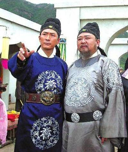 狄仁杰第三部中李元芳失忆后怎么恢复记忆的?