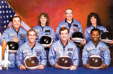 急需24课《真正的英雄》中七位宇航员的简介