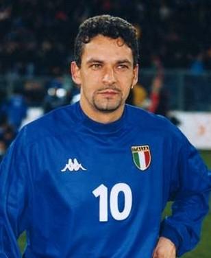 足球明星巴乔的英文名字怎么拼写?-罗伯特巴