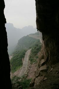 太行山锡崖沟挂壁公路