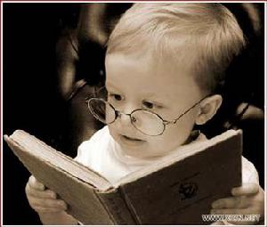 但在高度近视眼,工作时目标距离很近