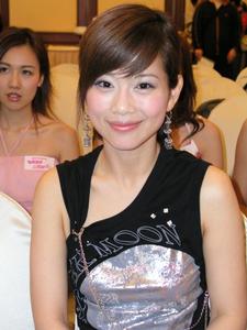 陈松伶