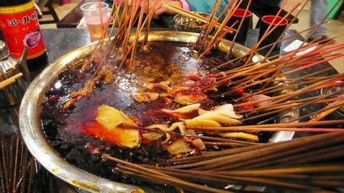 独特口味的骨汤麻辣烫的做法