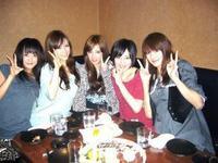 舞台剧的形式呈现,2003年开通的美少女战士官方