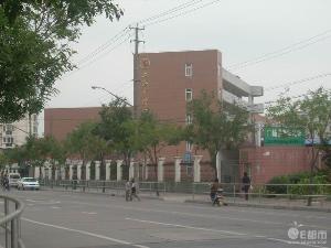 上海市浦东新区陆行中学