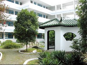 江阴市第一中学