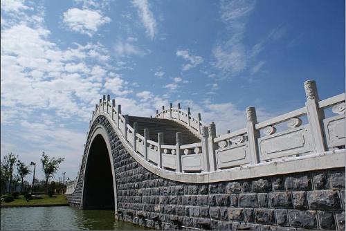 小南湖的桥