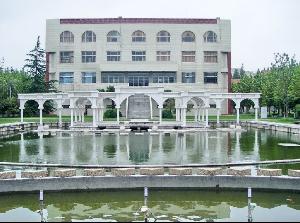 扬州大学成人教育学院