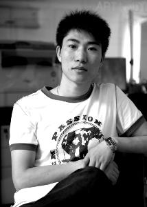 杨雷1989年毕业于南京艺术学院美术系本科