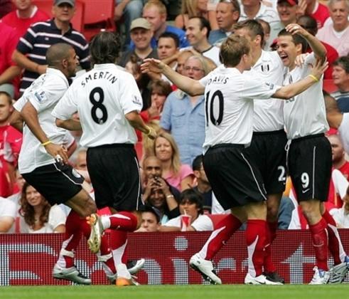 富勒姆VS水晶宫直播开启 双方主帅战术博弈 新援表现引关注 赛况瞬息万变