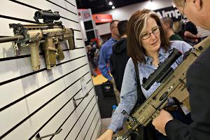 比利时新型FN-SCAR步枪