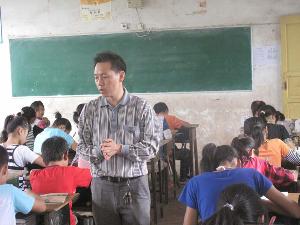 岳池县坪滩中学