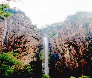 沂山国家森林公园_山东沂山森林公园_沂山森