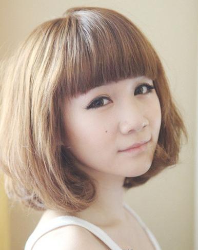 所以叫梨花头,中短发,发型类似梨形