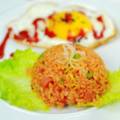番茄炒饭_鸡蛋番茄炒饭_番茄炒饭的做法大全