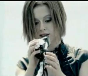 尤利娅.萨维切娃