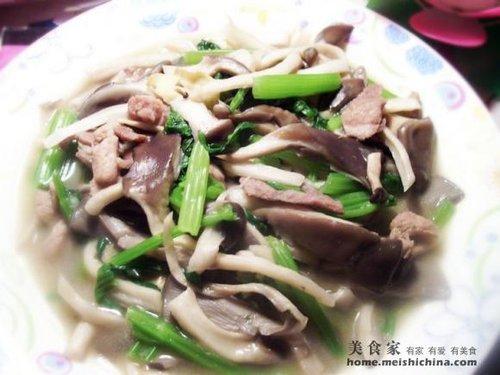 蘑菇炒肉片