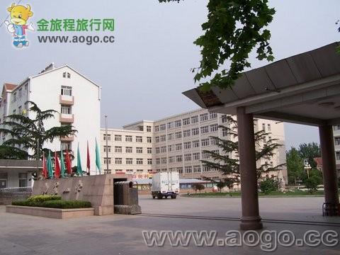 株洲市一中创办于1944年