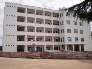 富民县第一中学