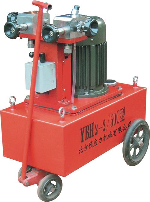 油压表与张拉千斤顶及张拉油泵配套校验