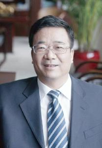 任建华