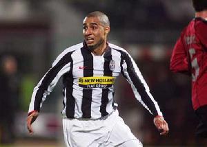 大卫·特雷泽盖