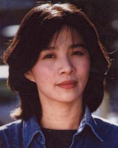 迟蓬,女,1980年毕业于山东省话剧团学员班,随后入山东省话剧团任演员