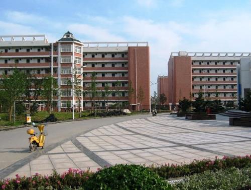 皖南医学院是安徽省属普通高等学校