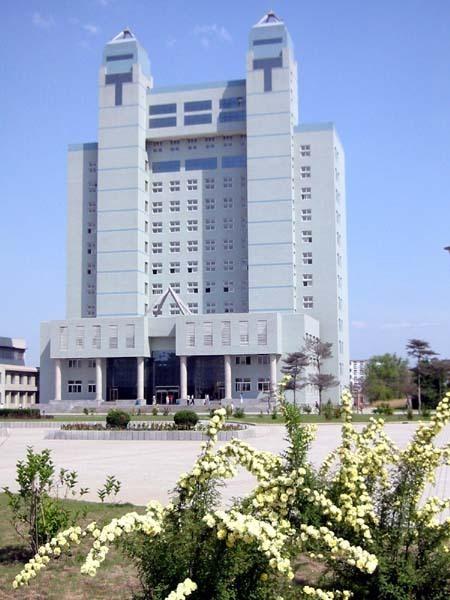 北华大学北校区风华碑