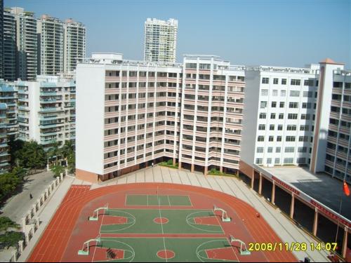 湛江二中港城中学,-