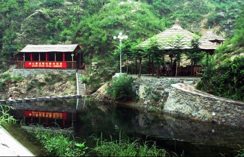 保定虎山风景区