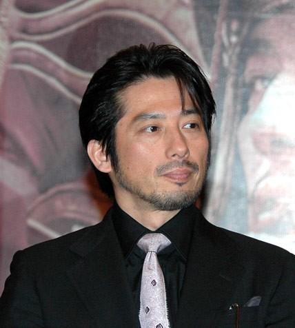 中文名:+真田广之