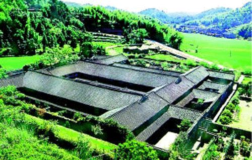 白琳镇地处福鼎中部,著名国家级风景区太姥山