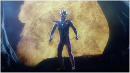 大战themovie超银河传说》里初登场与贝利亚奥特