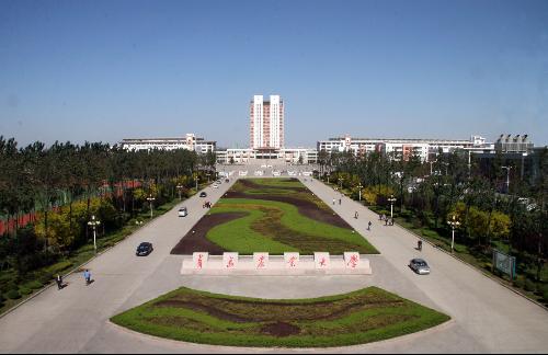 青岛农业大学艺术与传媒学院