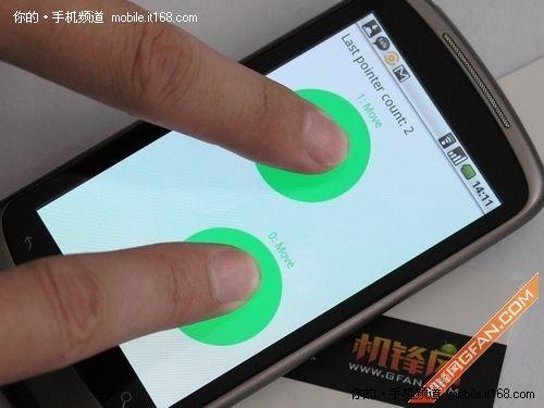 我的手机是明明可以多点触控为什么玩游戏的时候,还是不能两个手指