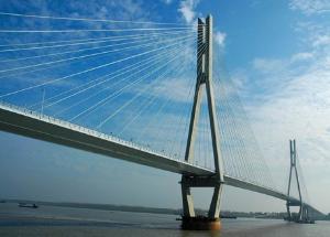 二桥,应该在安庆市长江上游规划建设,未来安庆大渡口将规划为效仿上海