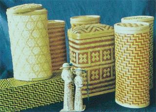 湖北咸宁盛产毛竹子,咸宁的竹制品造型别致