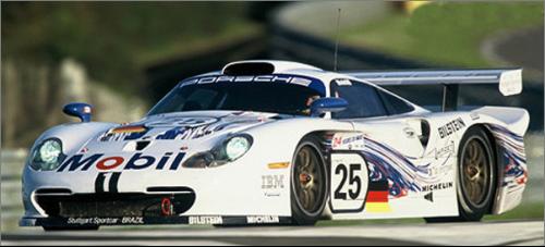 保时捷911 gt1