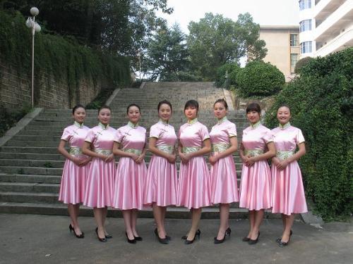 益阳职业技术学院是经湖南省人民政府批准成立
