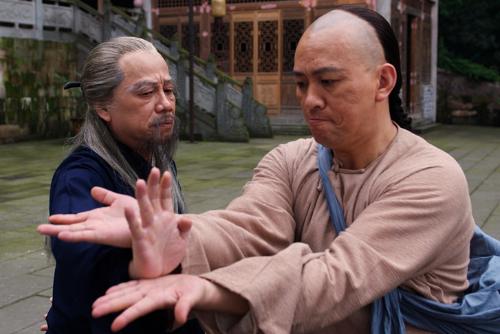 生于河北文安县的董海川; 八卦宗师; 成体学长欧力豪受好莱坞北美电影