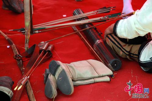 蒙古人<em>射箭照片</em>